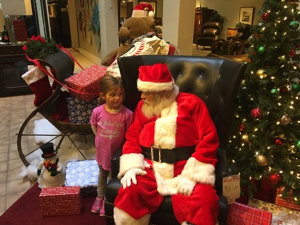 Santa at Goods Furniture in Kewanee3